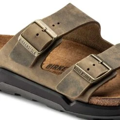 Birkenstock Men's Arizona Rugged Sandal - Faded Khaki - Regular -Outlet EasyRoam Footwear Store 1018463 detail 1