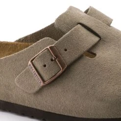 Birkenstock Boston Soft Footbed Taupe Suede- Regular/Wide -Outlet EasyRoam Footwear Store 560771 detail 1 bost tau
