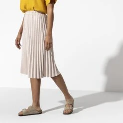 Birkenstock Arizona Soft Footbed Taupe Suede Leather Sandal - Taupe- Regular/Wide -Outlet EasyRoam Footwear Store 951303 f look f