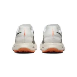 Nike Men's Ultrafly Trail Shoe - White- Regular (D) -Outlet EasyRoam Footwear Store 965901fc ca7f 48ff 9cc0 336da77d6fe5
